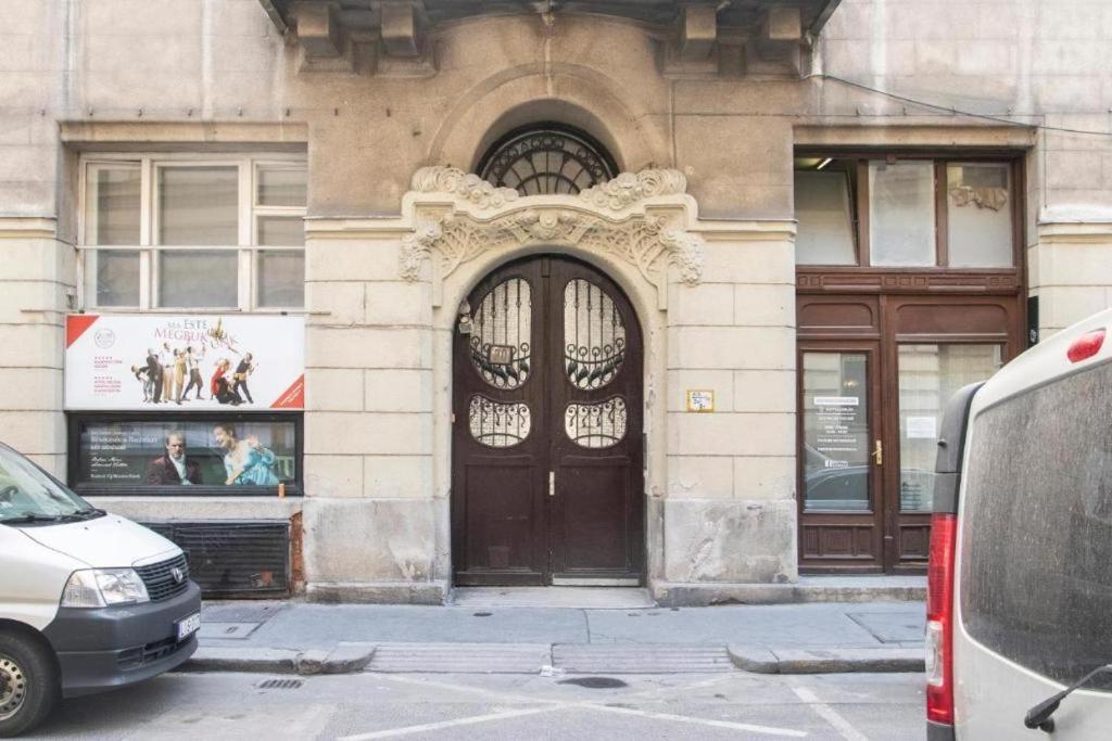 Revay 20 Suites By Corall Budapeste Exterior foto