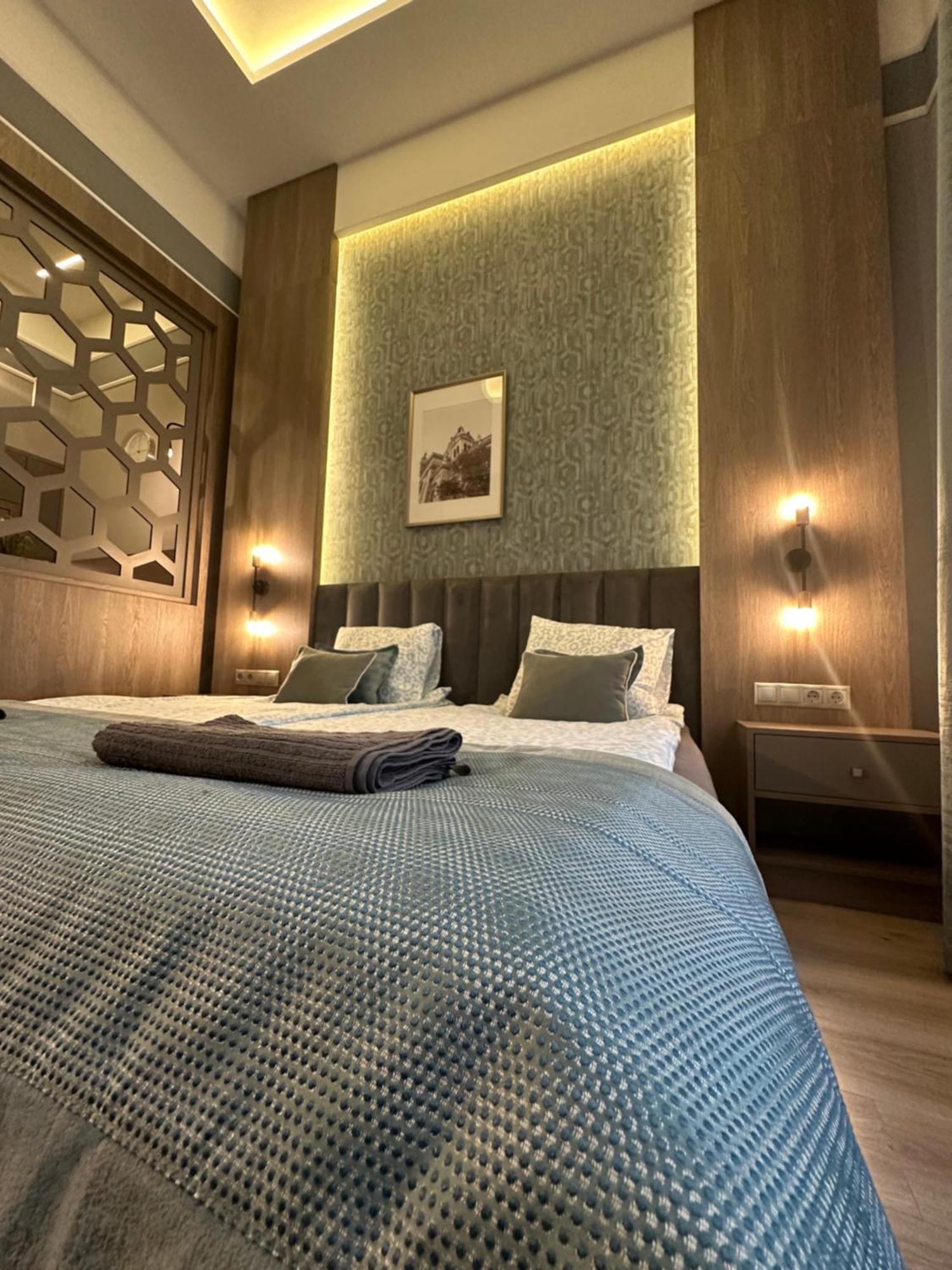 Revay 20 Suites By Corall Budapeste Exterior foto